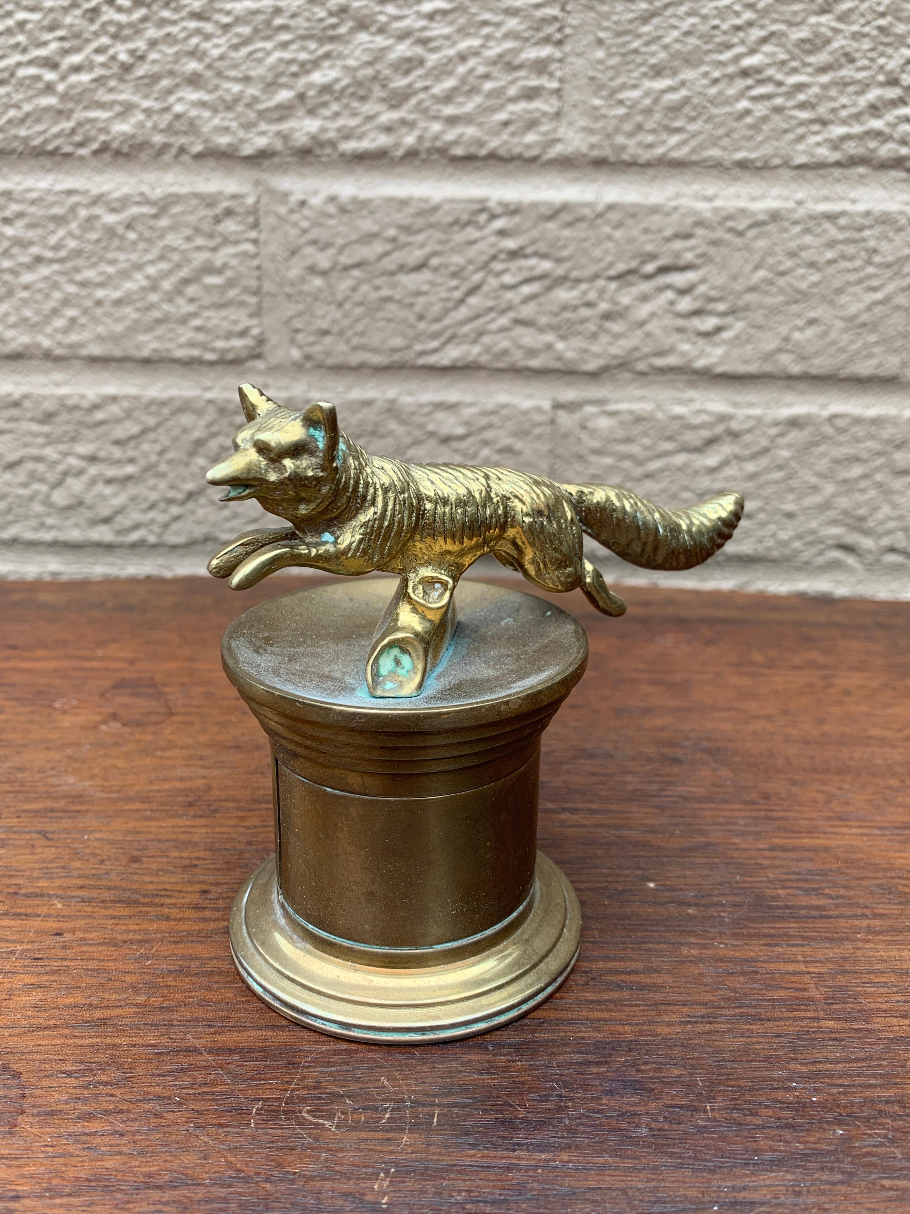 Antiker Bronze-Fuchsstempel-Rollhalter, frühes 20. Jahrhundert (Land) im Angebot