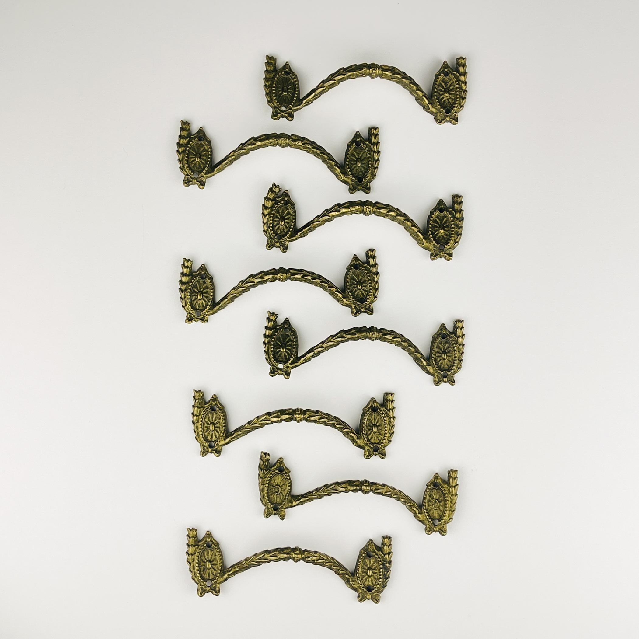 Tiradores antiguos de bronce para muebles, Juego de 8, Italia, años 30 Bronce en venta