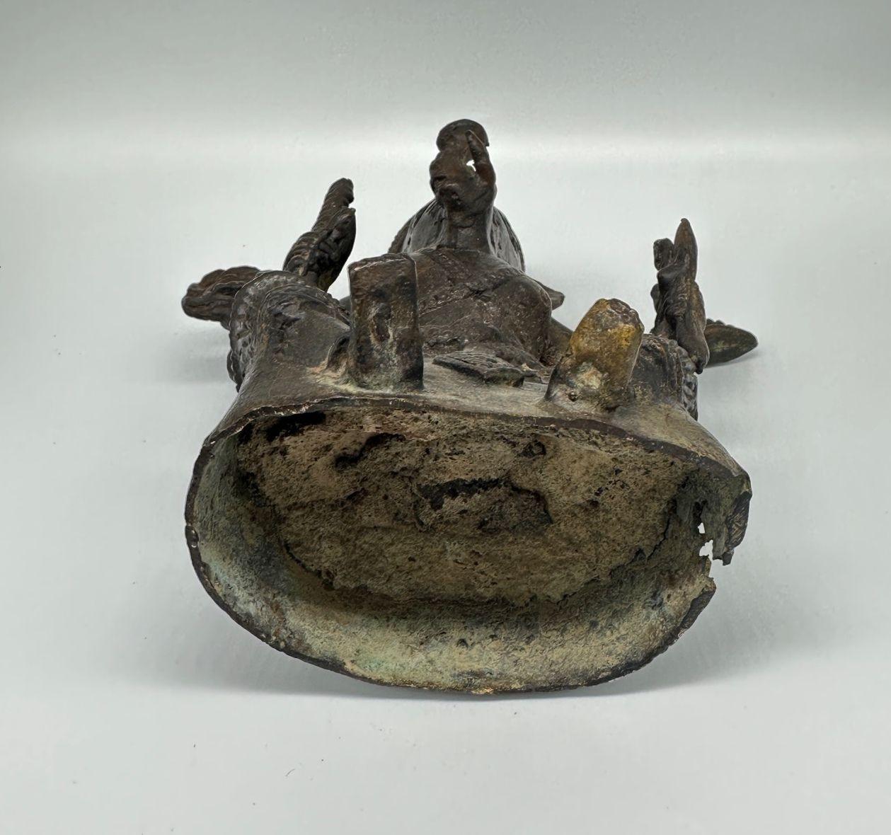 Antique Bronze Ganesha Seated Meditation Four Hands Hindu Ganapati Sculpture For Sale 1