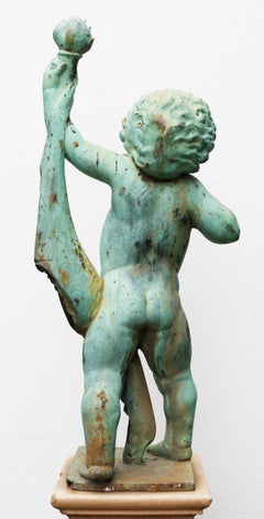 Antike Bronze-Gartenstatue mit der Darstellung von Putto