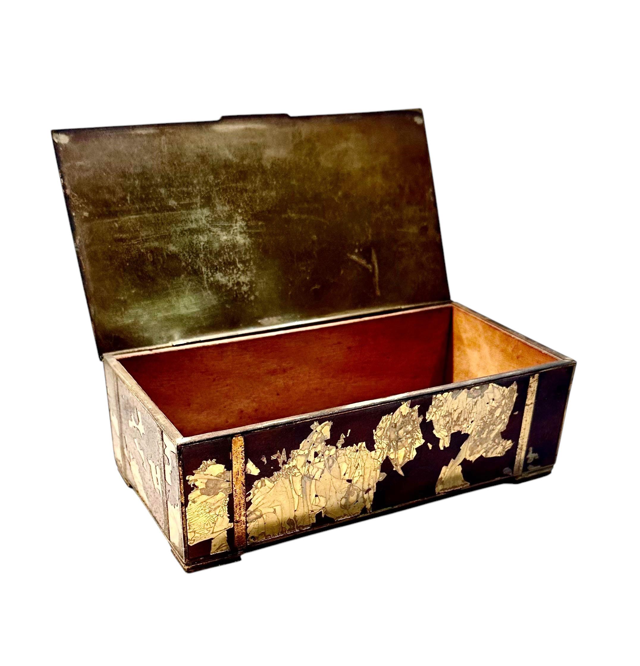 Caja Alemana de Bronce Antiguo Alemán en venta
