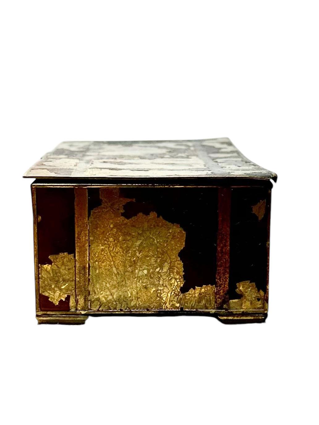 Caja Alemana de Bronce Antiguo en venta 3
