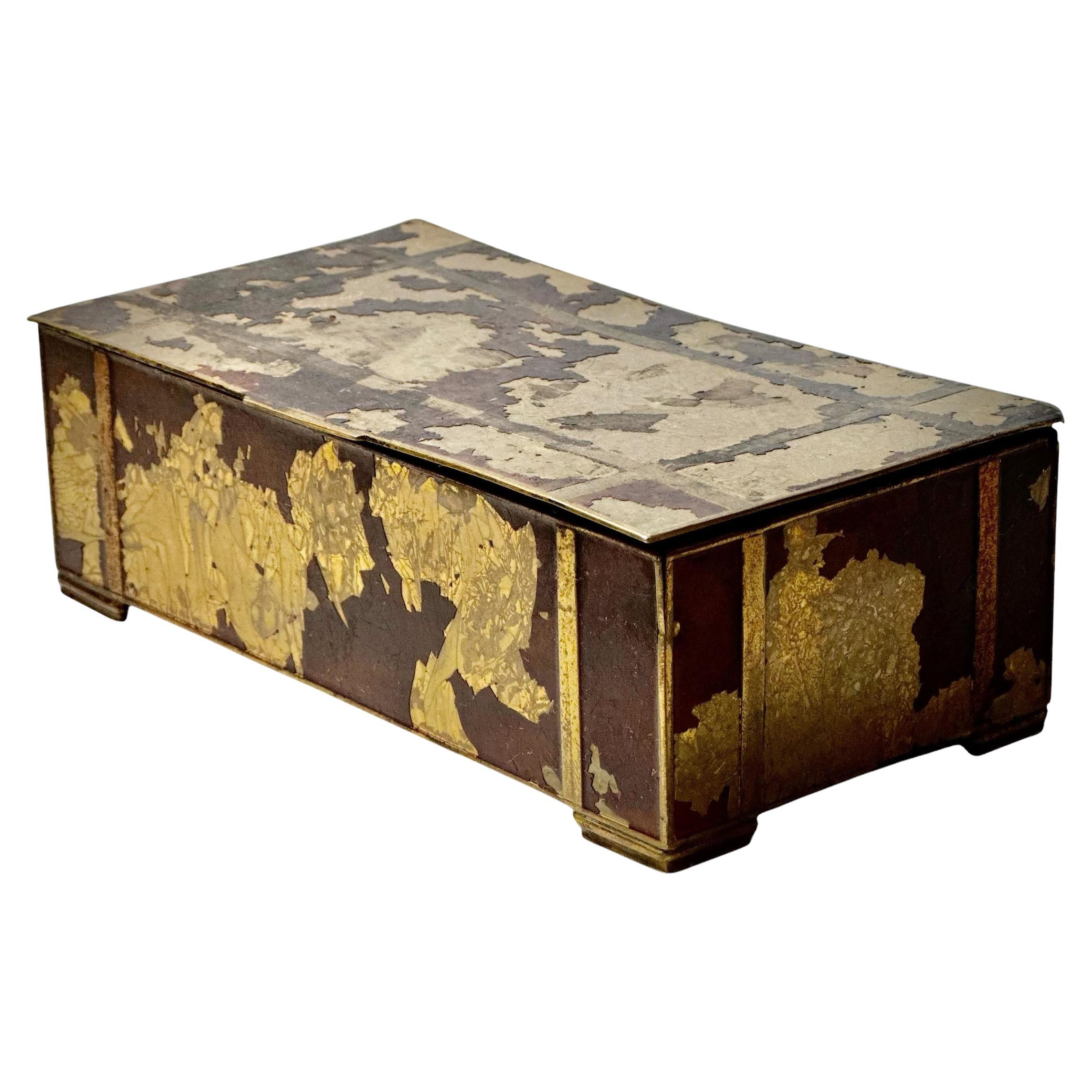 Caja Alemana de Bronce Antiguo