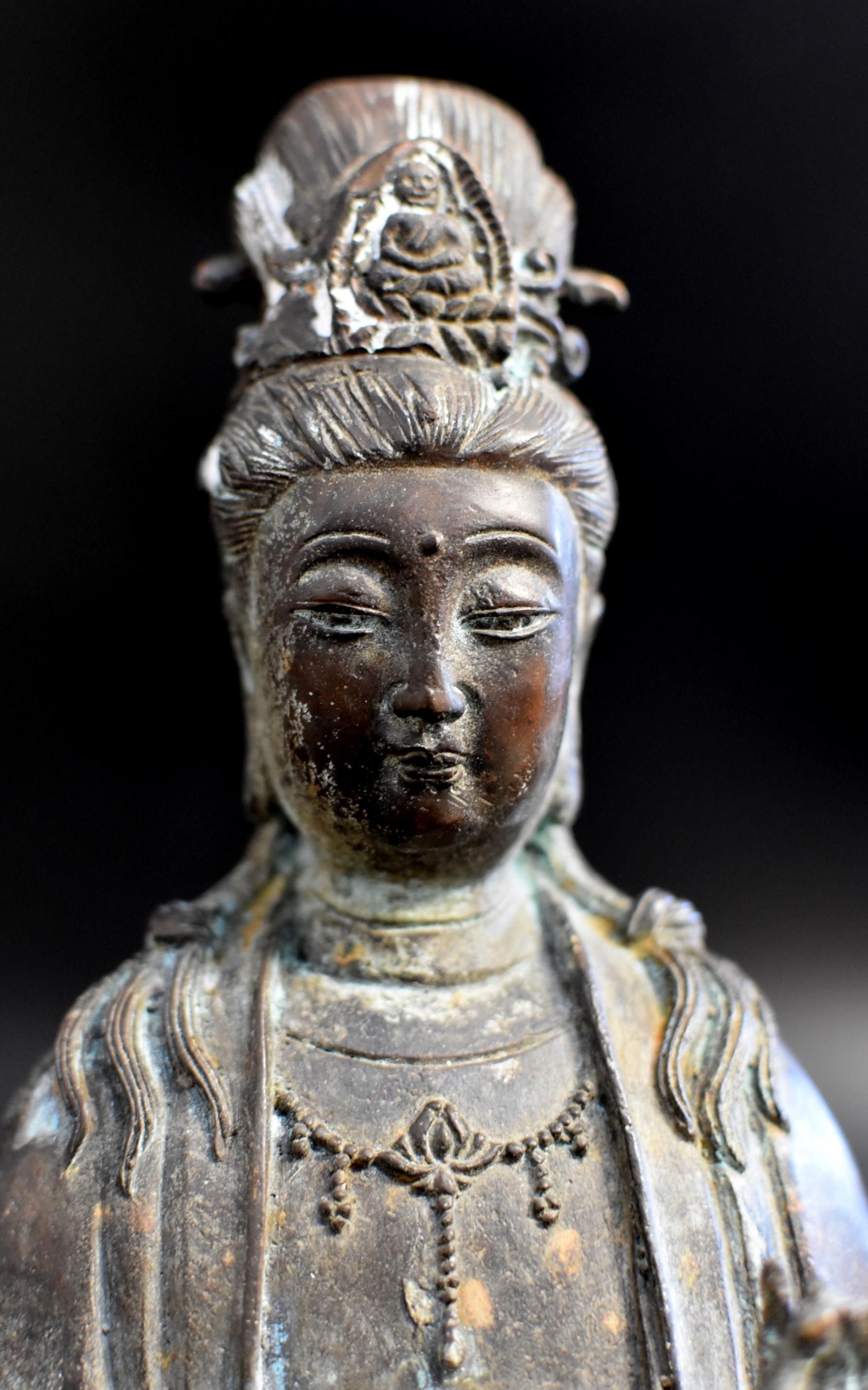 Antique Bronze Guan Yin Buddha Statue on Foo Dog 9