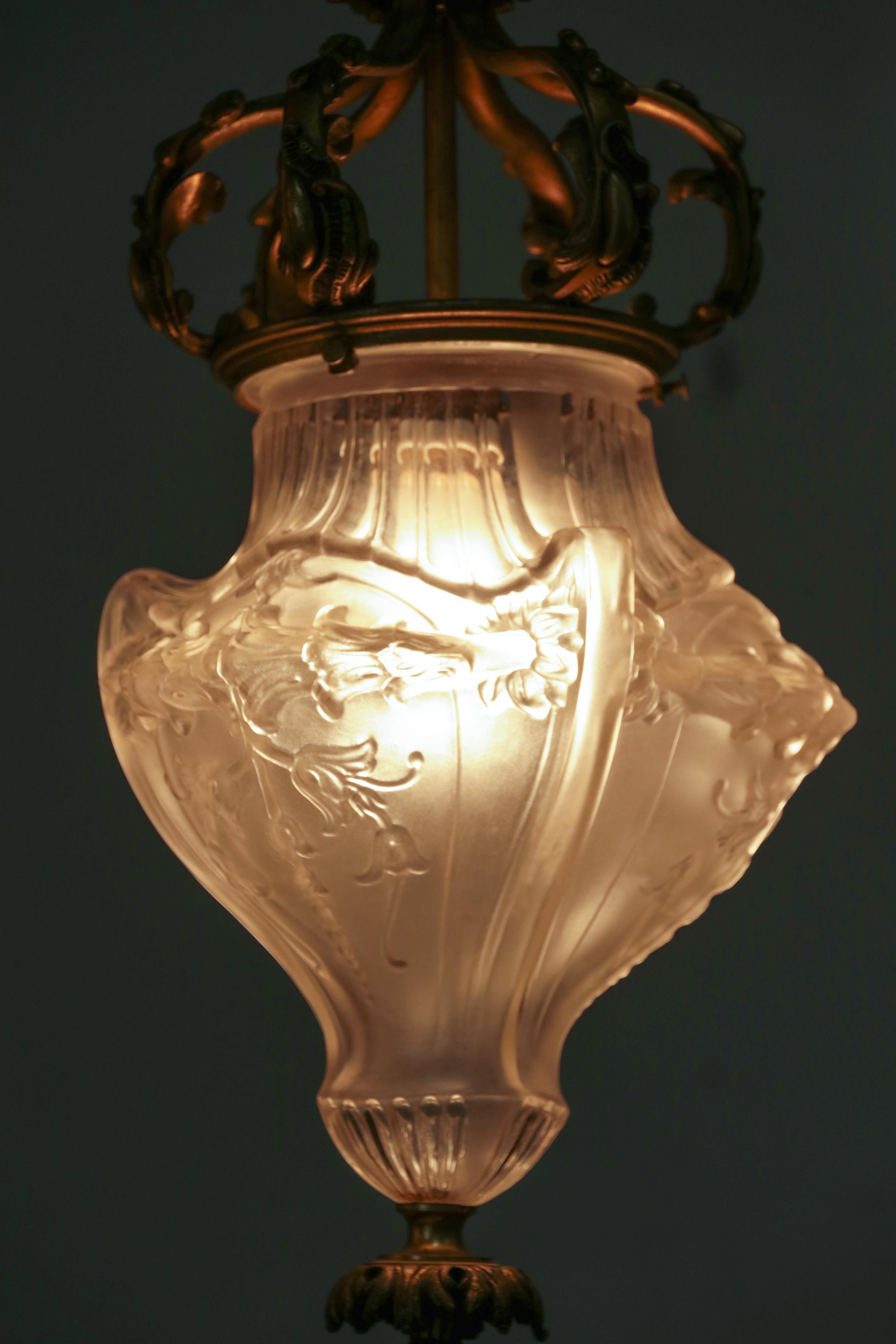 Lampe de couloir ancienne en bronze en vente 5