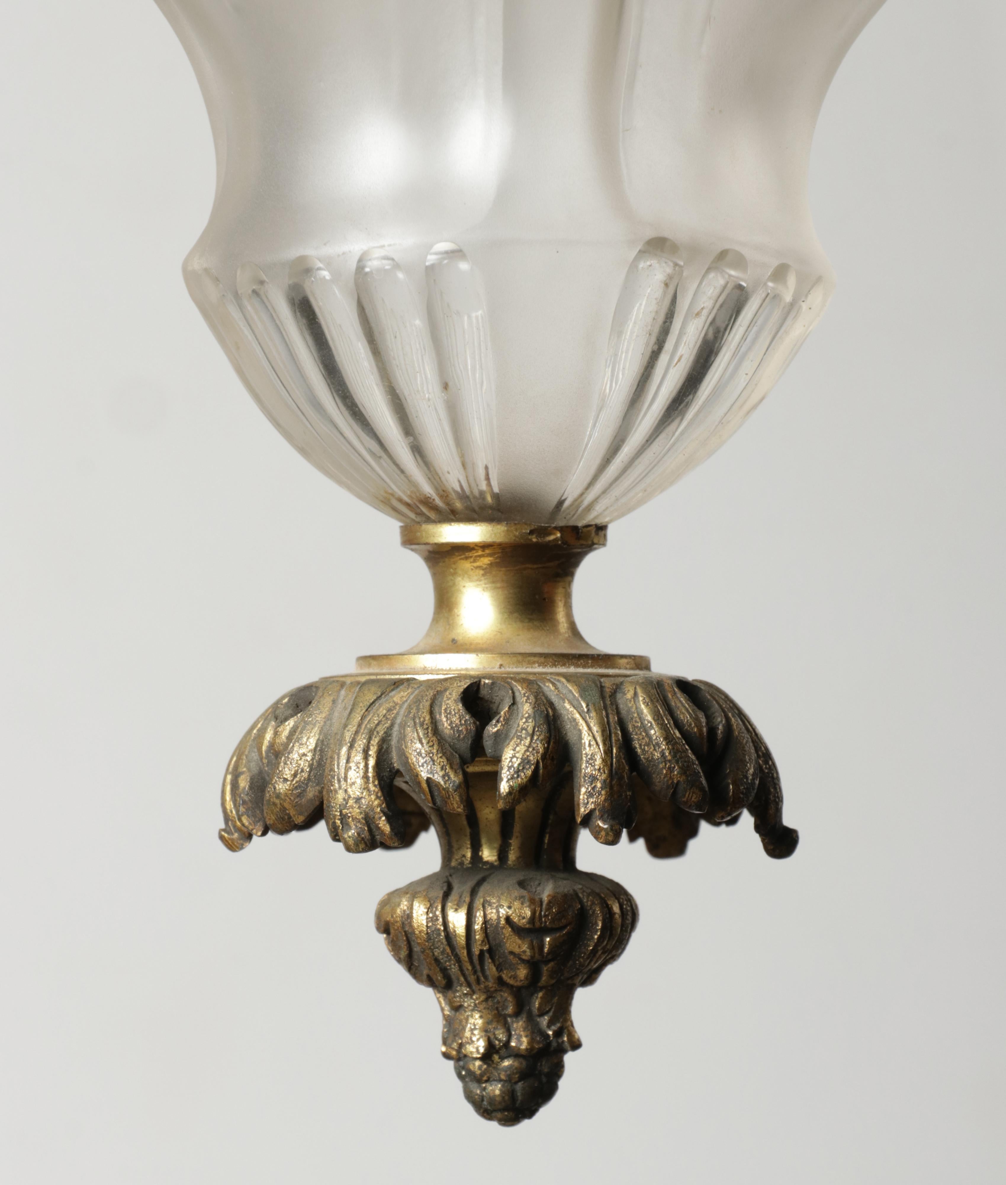 Lanterne de couloir ancienne en bronze en vente 8