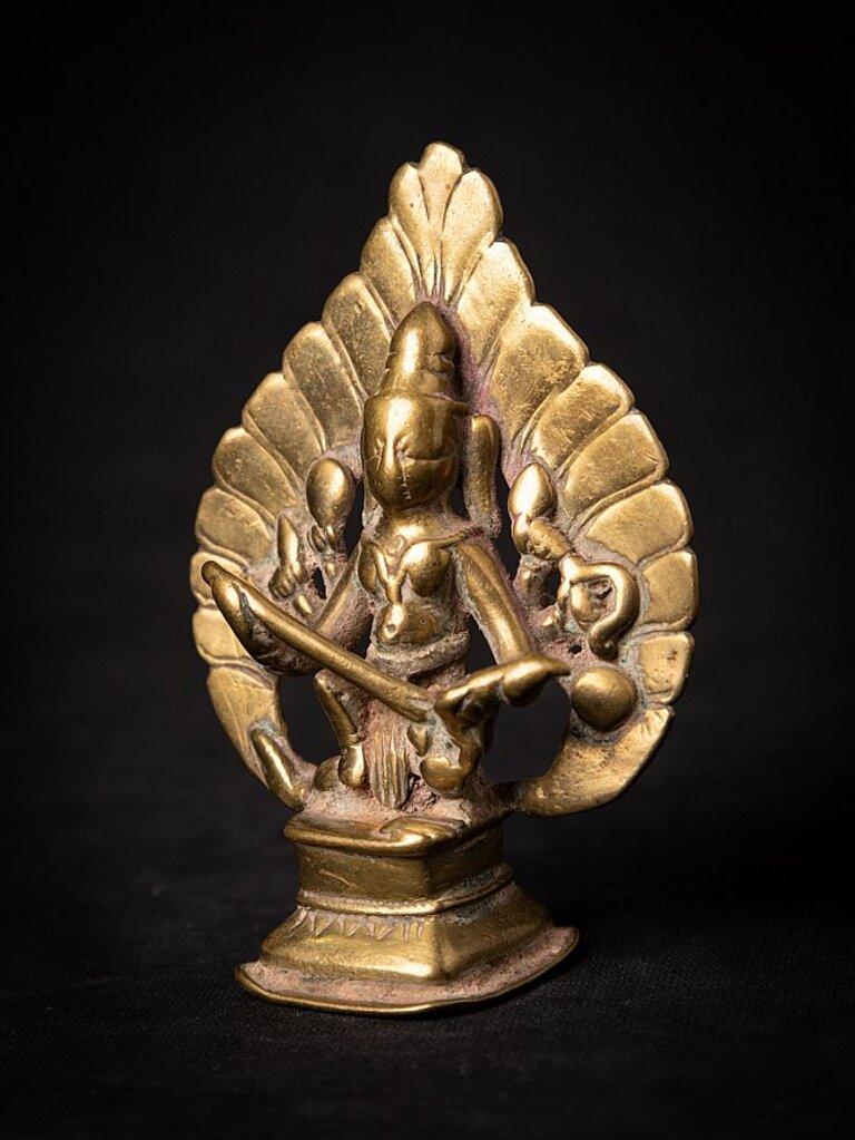 Material: bronze
10,3 cm high 
7,4 cm wide and 4 cm deep
Weight: 0.168 kgs
Possibly the god Ayyappan
Originating from India
18th century.
 