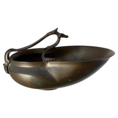 Scoop à Grain en bronze ancien de style Renaissance italienne Circa 1860