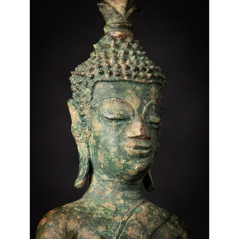 Antike Bronzestatue eines Laos Buddha aus Laos aus Laos im Angebot 3