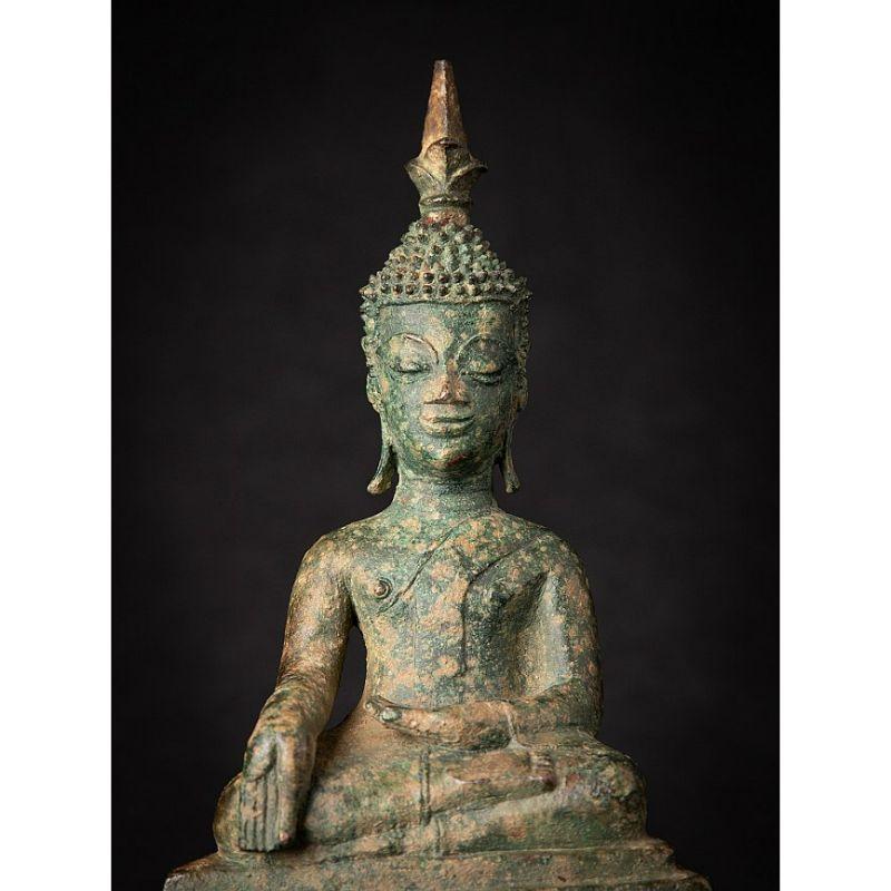 Antike Bronzestatue eines Laos Buddha aus Laos aus Laos im Angebot 4