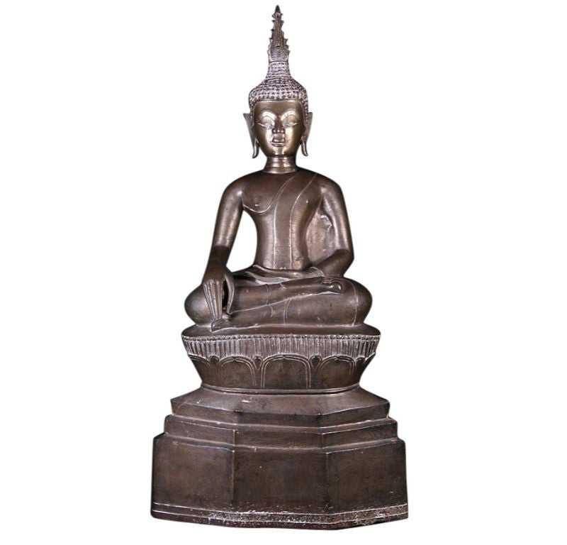 Antike Bronzestatue eines Laos Buddha aus Laos aus Laos im Angebot