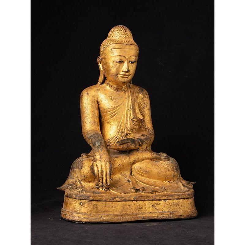 19th Century Antique Bronze Mandalay Buddha from Burma For Sale