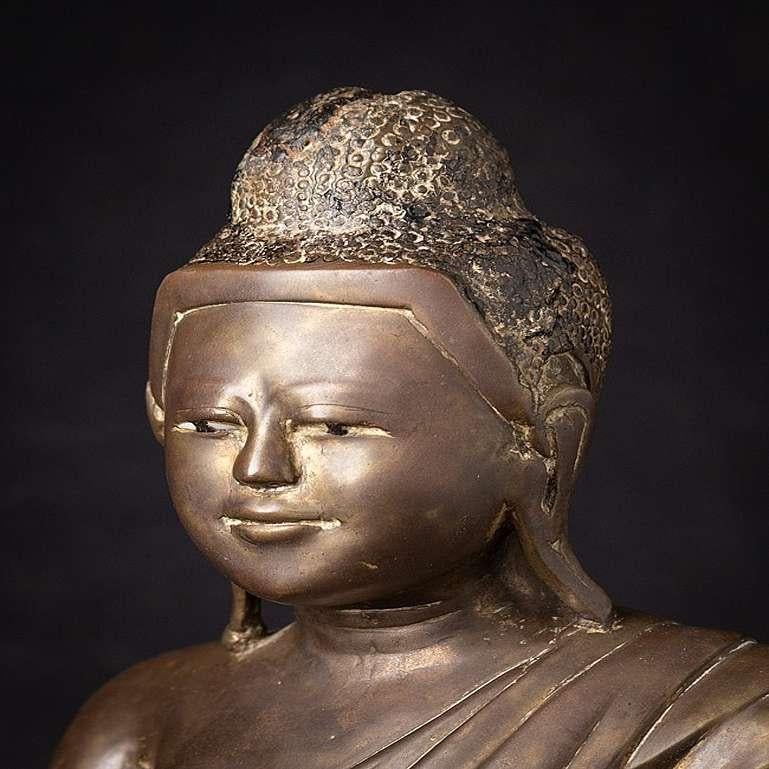 Antique Bronze Mandalay Buddha Statue from Burma For Sale 7
