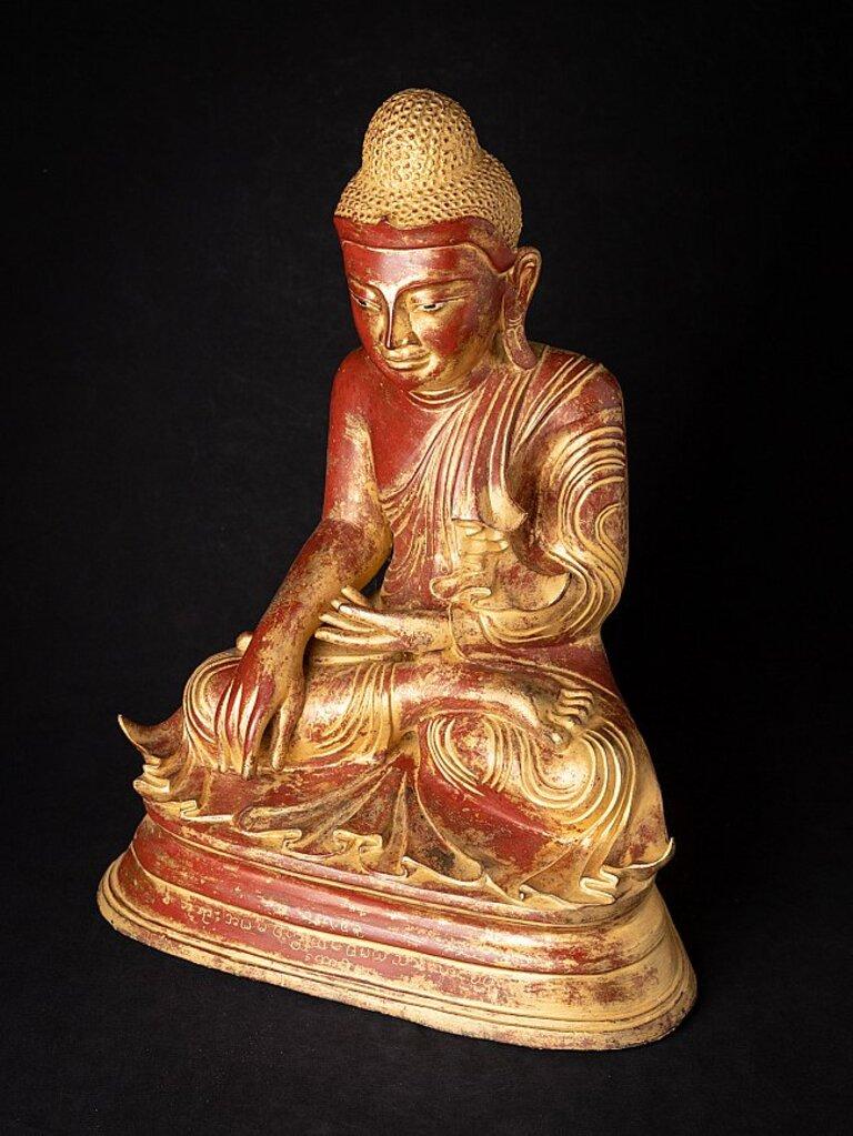 Antique Bronze Mandalay Buddha Statue from Burma For Sale 8