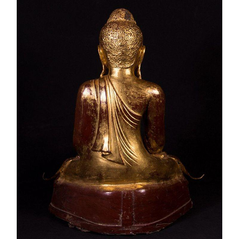 Antique Bronze Mandalay Buddha Statue from Burma In Good Condition For Sale In DEVENTER, NL