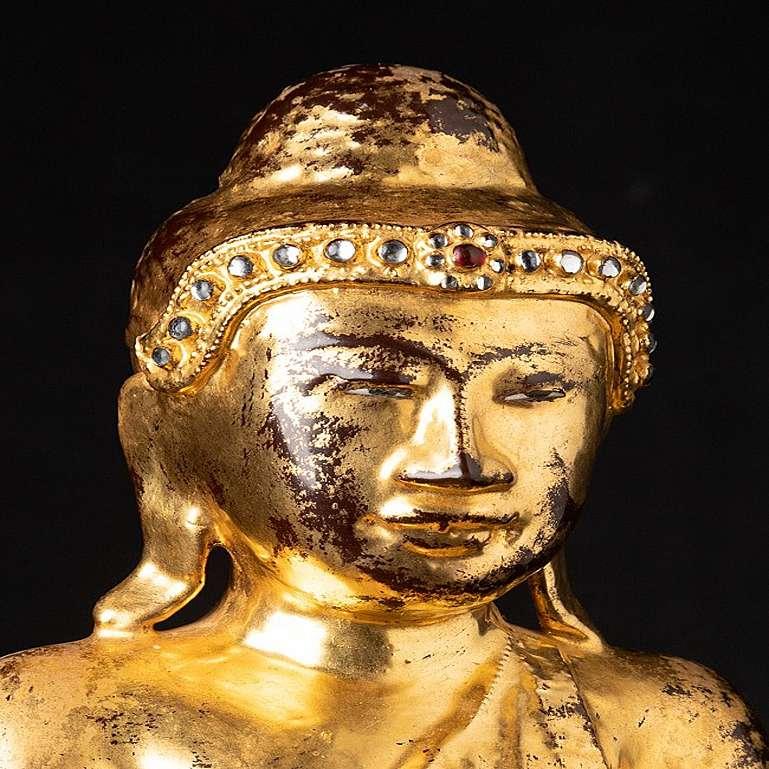 Antique Bronze Mandalay Buddha Statue from Burma For Sale 3