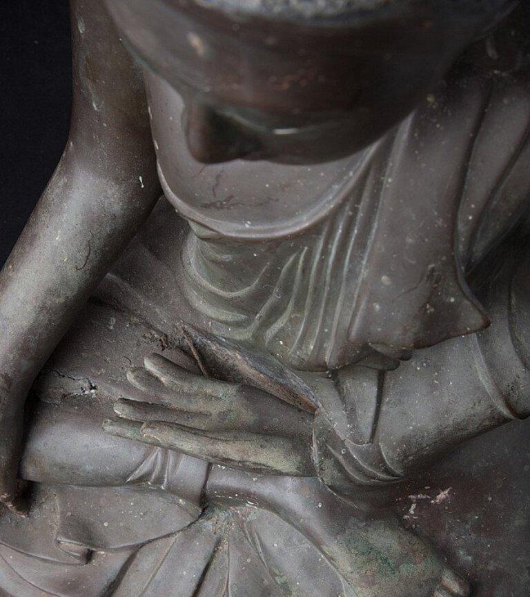 Antique Bronze Mandalay Buddha Statue from Burma 9