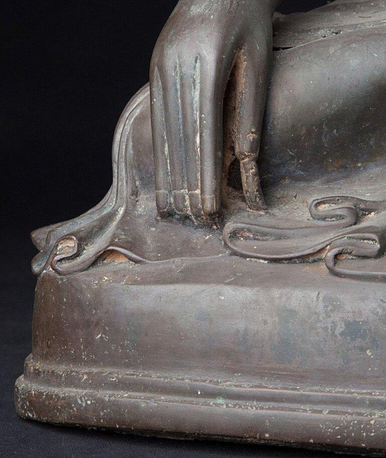 Antique Bronze Mandalay Buddha Statue from Burma 11