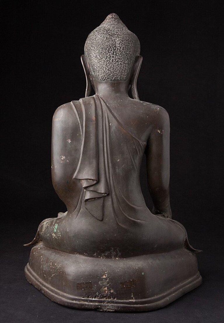 Antique Bronze Mandalay Buddha Statue from Burma In Good Condition In DEVENTER, NL