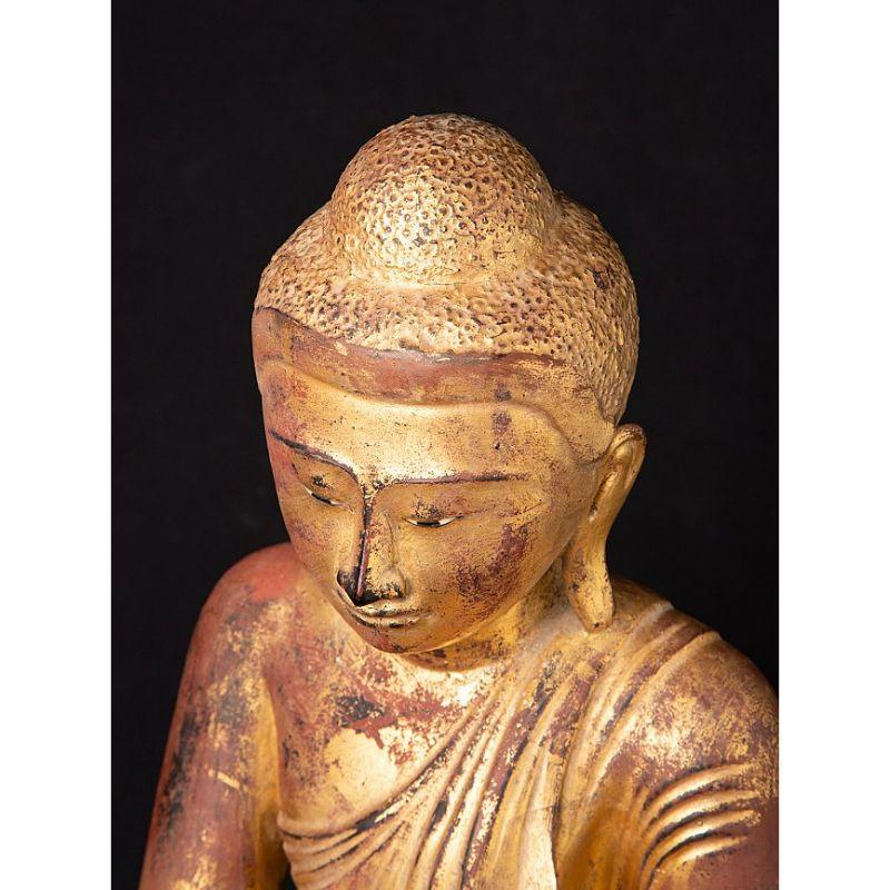 Antique bronze Mandalay Buddha statue from Burma  Original Buddhas For Sale 5