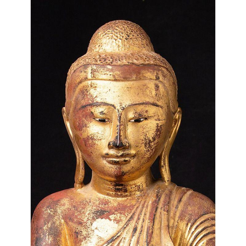 Antigua estatua de bronce de Buda de Mandalay, Birmania  Budas originales Birmano en venta