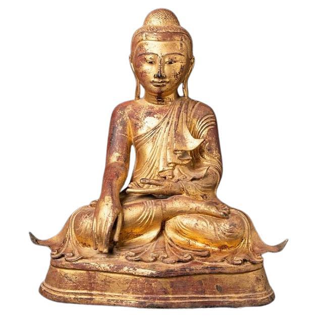 Antique bronze Mandalay Buddha statue from Burma  Original Buddhas For Sale