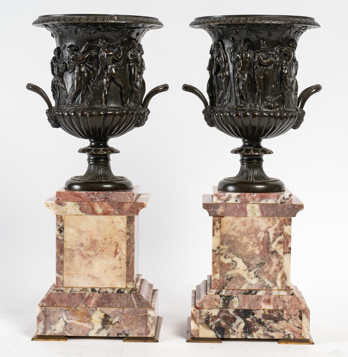 XIXe siècle Garniture de cheminée en bronze ancien, 19e siècle en vente