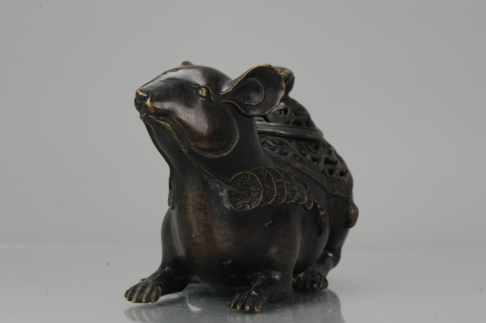Antique Bronze Meiji Okimono of a Rat 19th Century Japan, Japanese 1