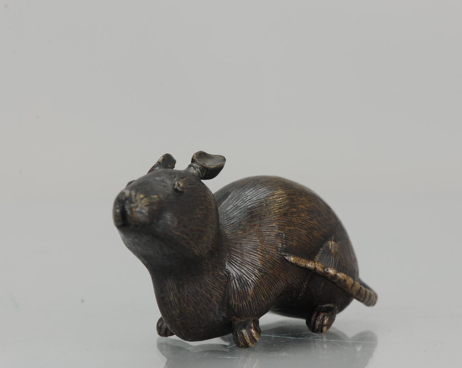 Japanese Antique Bronze Meiji Okimono of a Rat Japan, 19th Century For Sale