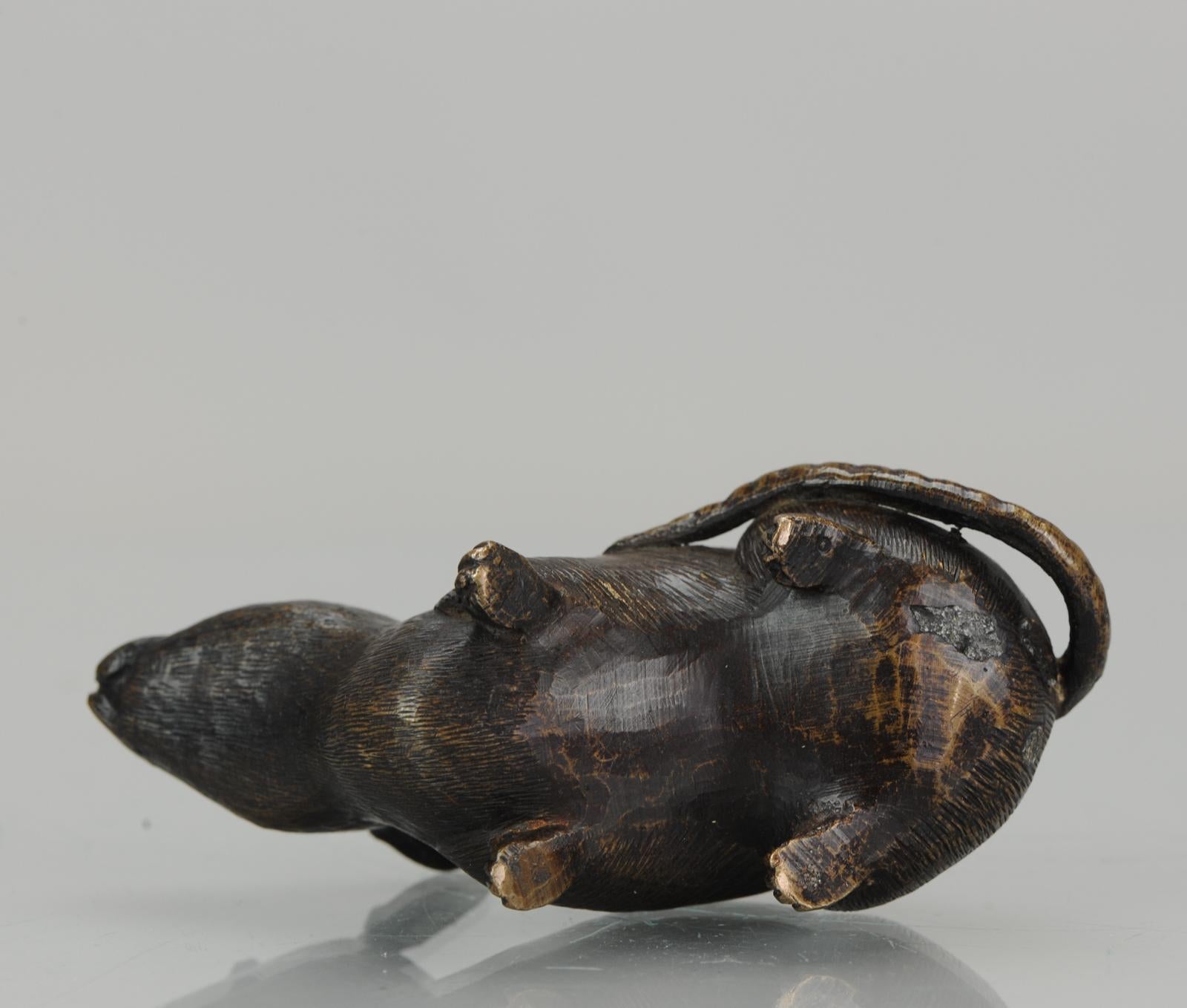 Antique Bronze Meiji Okimono of a Rat Japan, 19th Century In Good Condition For Sale In Amsterdam, Noord Holland
