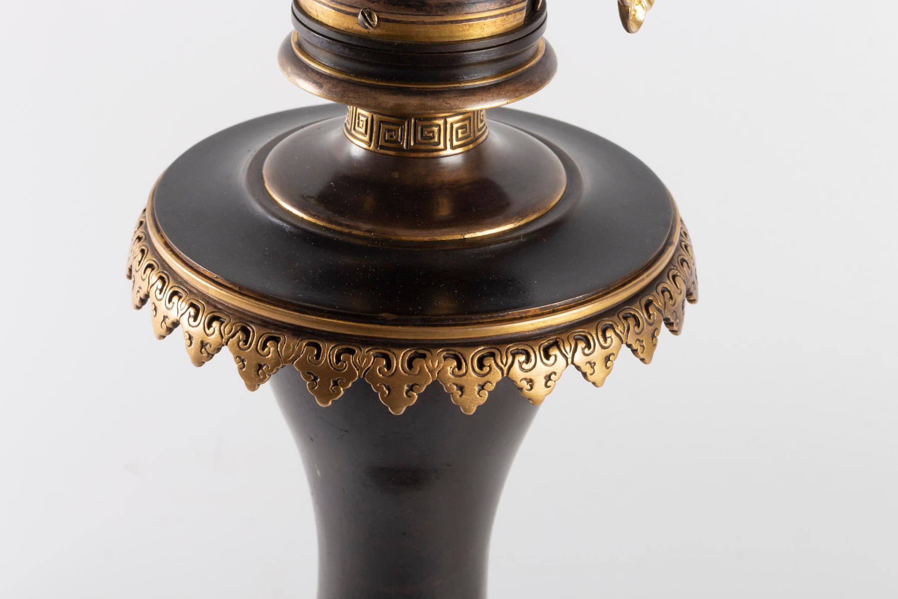 Antique Bronze Ming Vase, Pumped Up by Edouard Lièvre in Oil Lamp In Good Condition In Saint-Ouen, FR