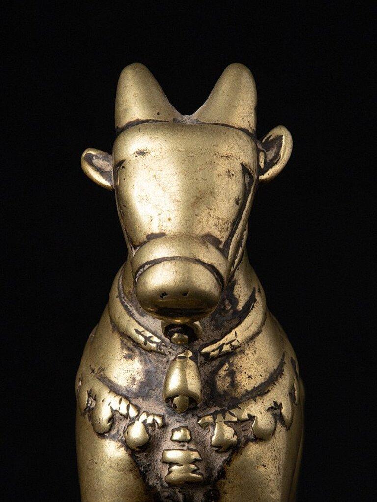 Antique bronze Nandi Bull from India from India 4