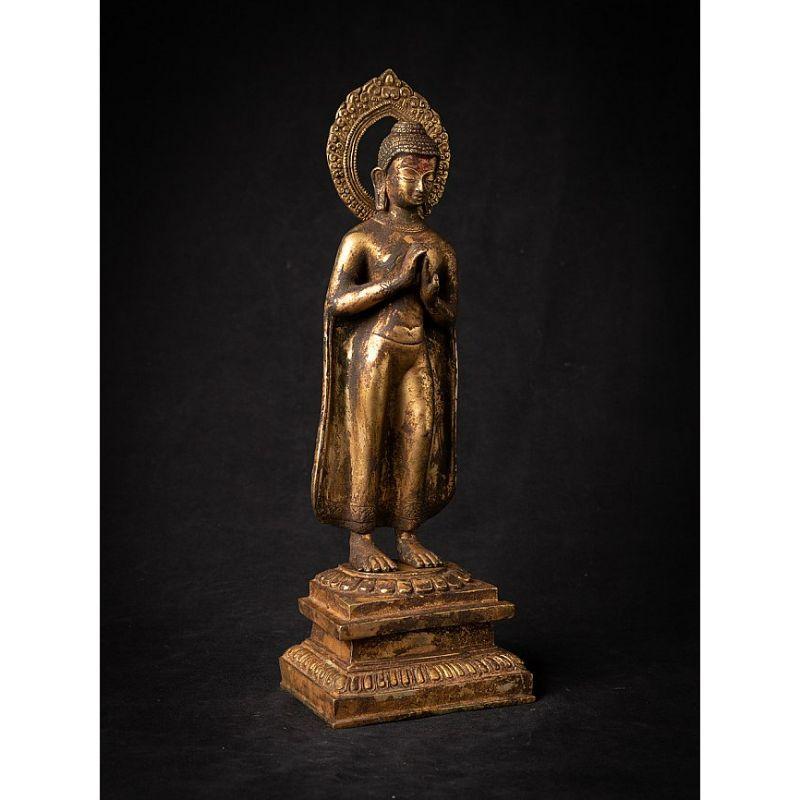 Antique Bronze Nepali Buddha Statue from Nepal For Sale 1
