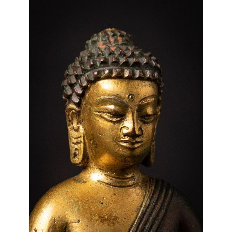 Antique Bronze Nepali Buddha Statue from Nepal For Sale 3