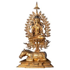 Antique bronze Nepali Buddha statue from Nepal