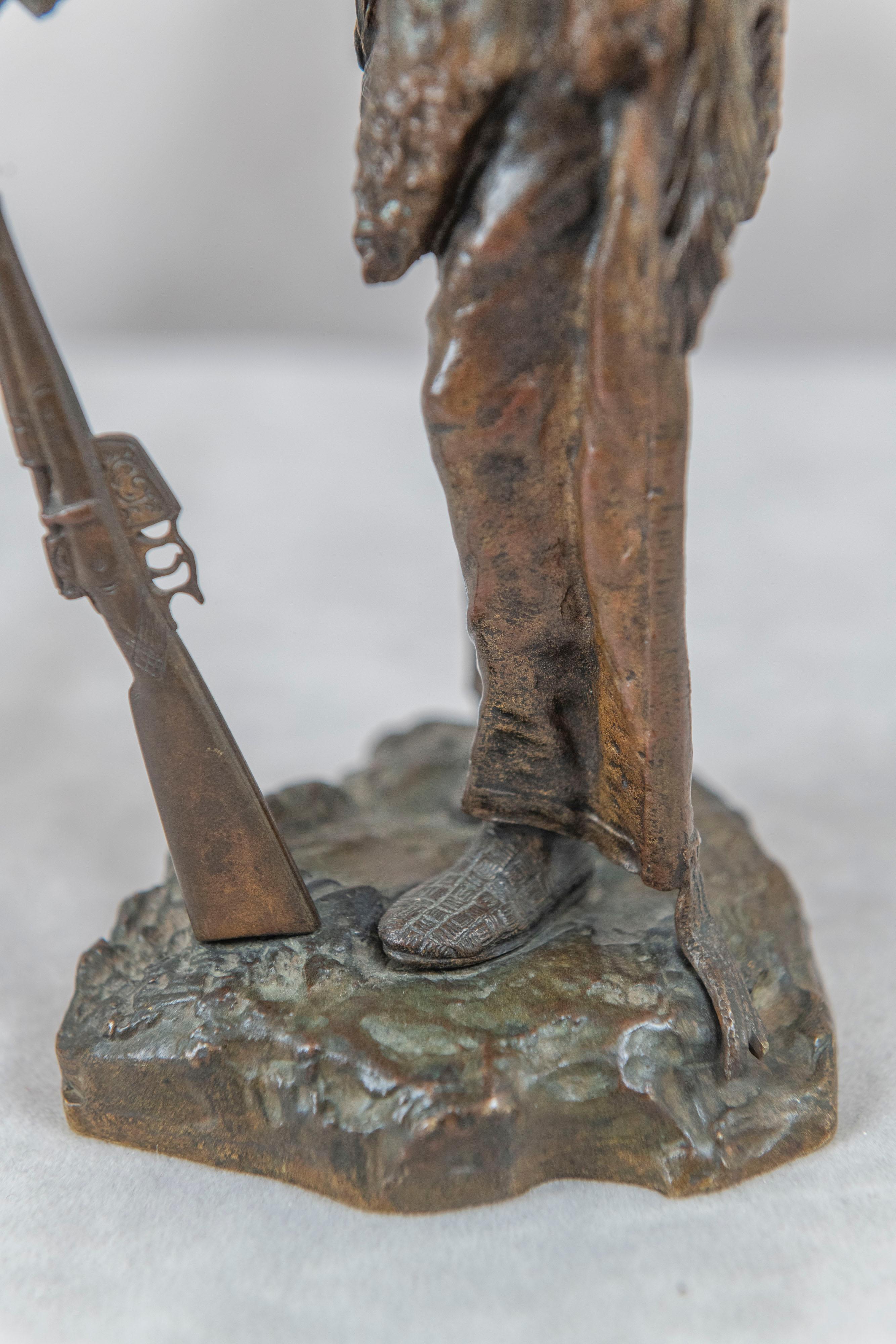 Antique Bronze of an American Indian, signed Kauba, Austrian (1865-1922) For Sale 5