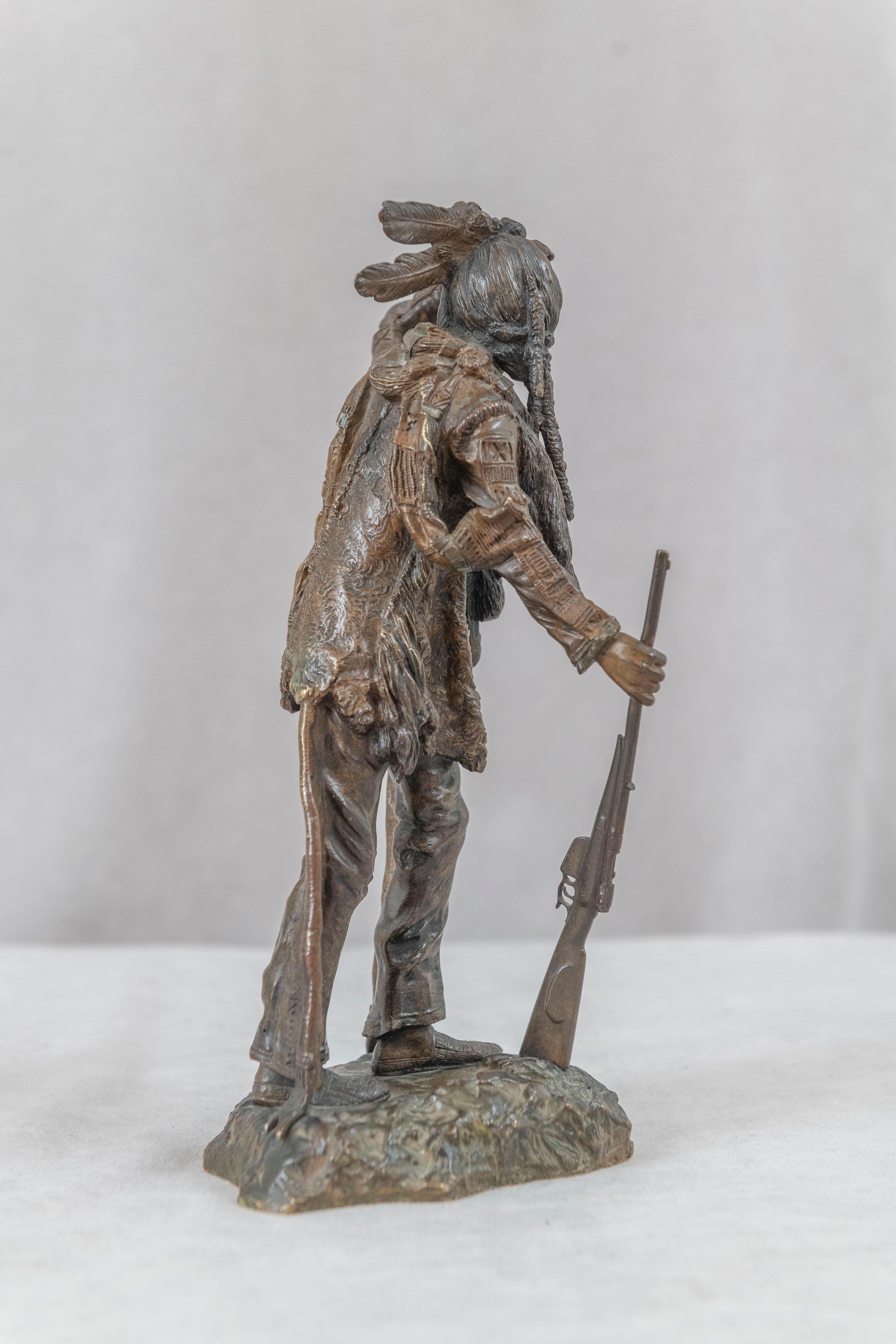 Antique Bronze of an American Indian, signed Kauba, Austrian (1865-1922) In Excellent Condition For Sale In Petaluma, CA