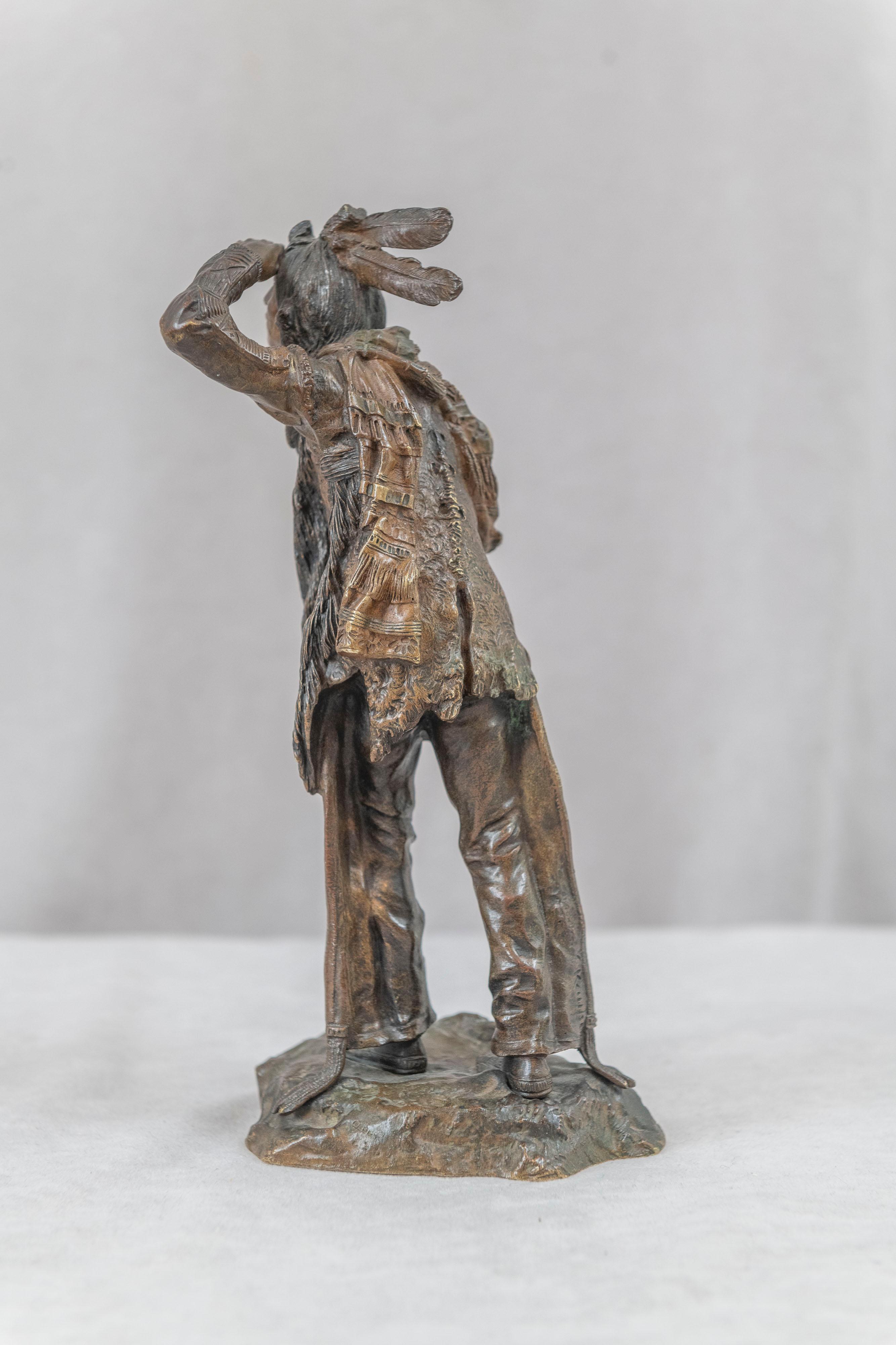 Bronze ancien d'un indien américain, signé Kauba, autrichien (1865-1922) Excellent état - En vente à Petaluma, CA