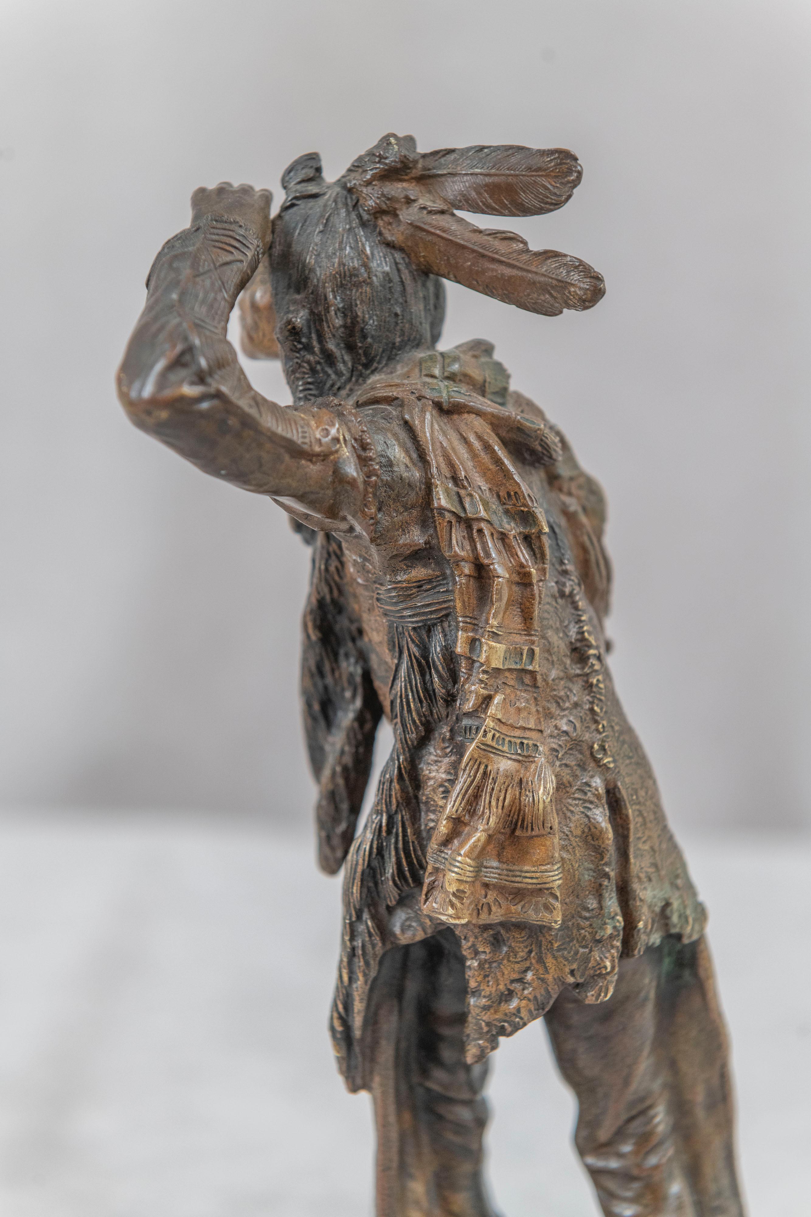Antique Bronze of an American Indian, signed Kauba, Austrian (1865-1922) For Sale 2