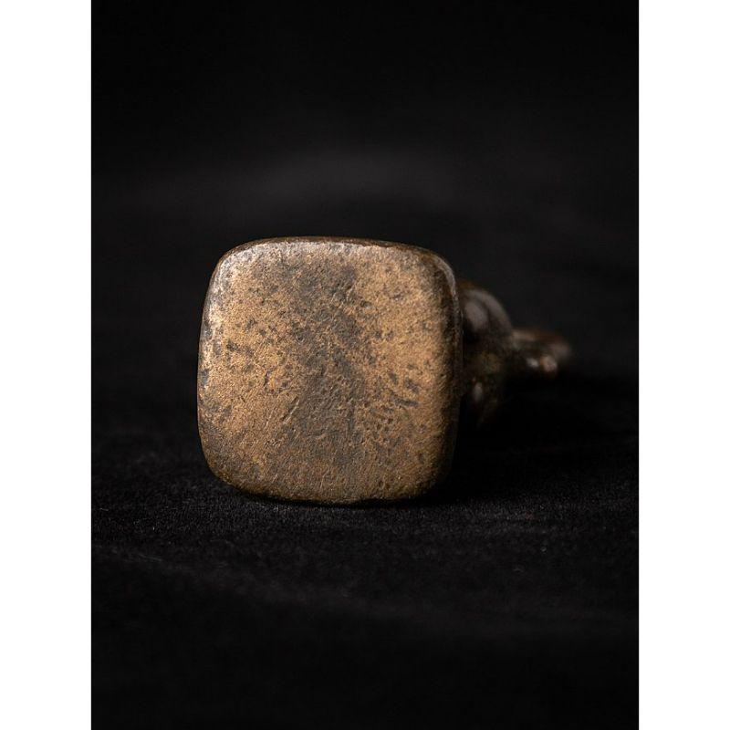 Antique bronze Opium Weight from Burma For Sale 5