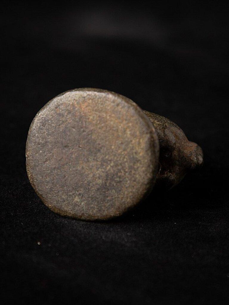 Antique bronze Opium Weight from Burma For Sale 6