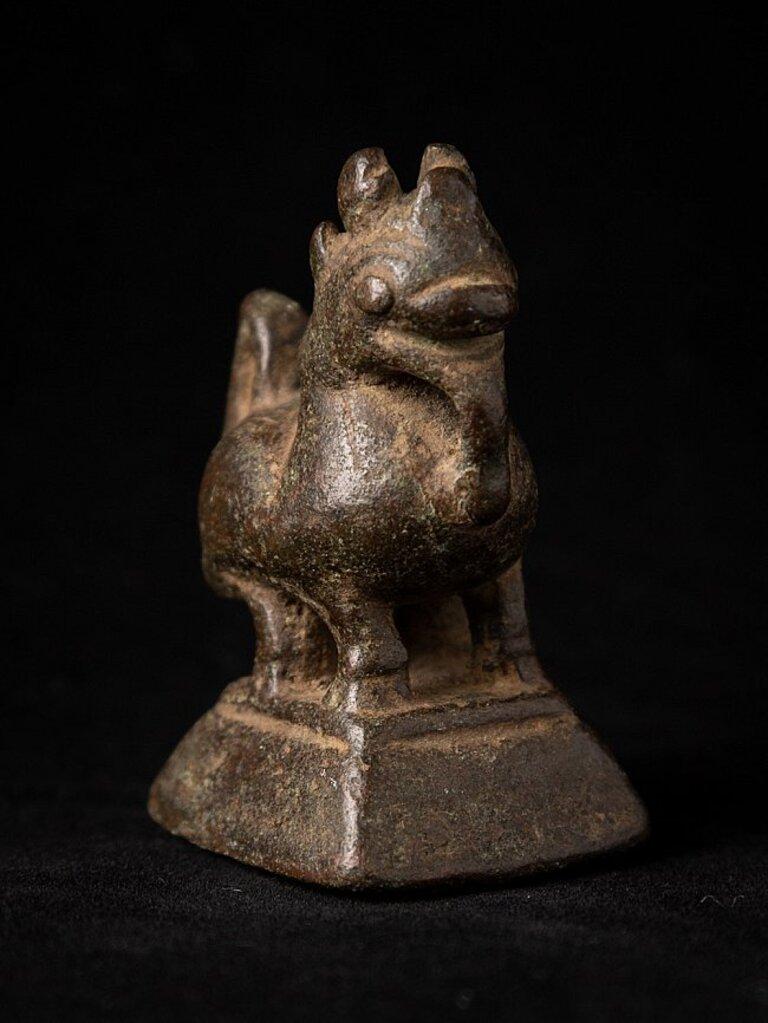 XVIIIe siècle et antérieur Poids en bronze ancien d'opium de Birmanie en vente
