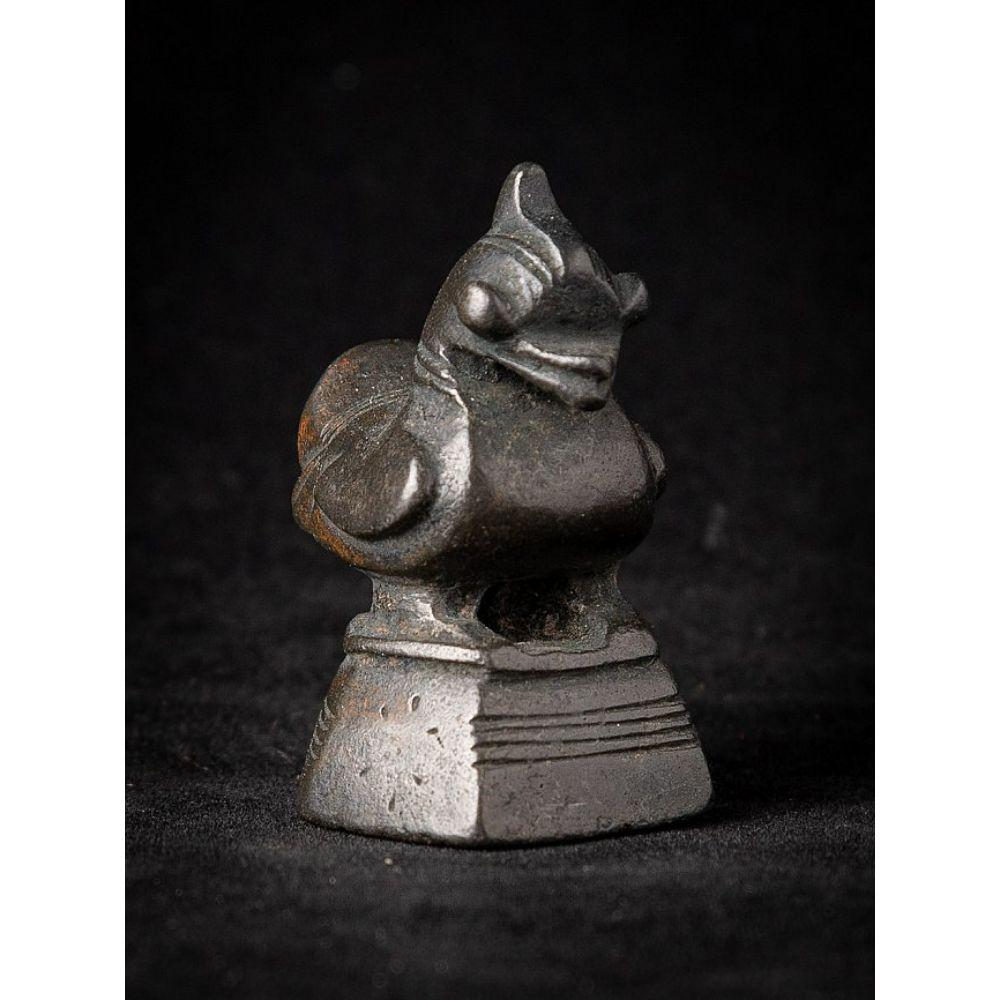 Antique bronze Opium Weight from Burma In Good Condition In DEVENTER, NL