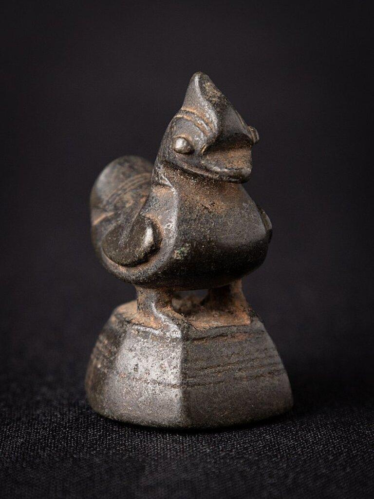 Antique bronze Opium Weight from Burma In Good Condition For Sale In DEVENTER, NL