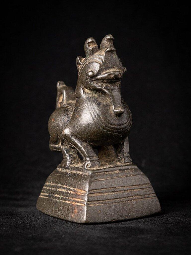 Antique Bronze Opium Weight from Burma In Good Condition In DEVENTER, NL