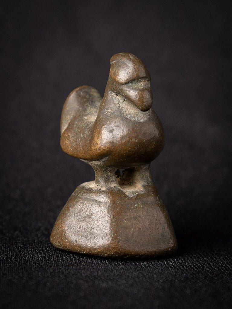 Antique Bronze Opium Weight from Burma In Good Condition For Sale In DEVENTER, NL