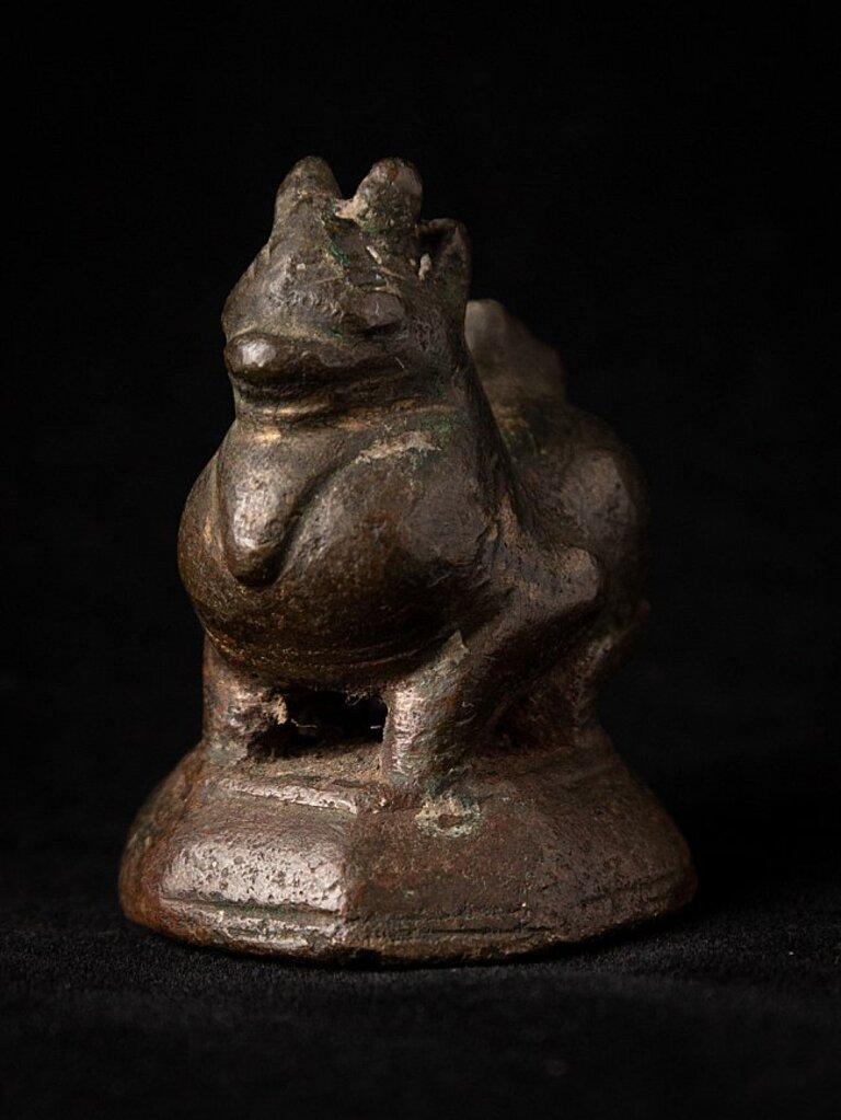 Bronze Antique bronze Opium Weight from Burma For Sale