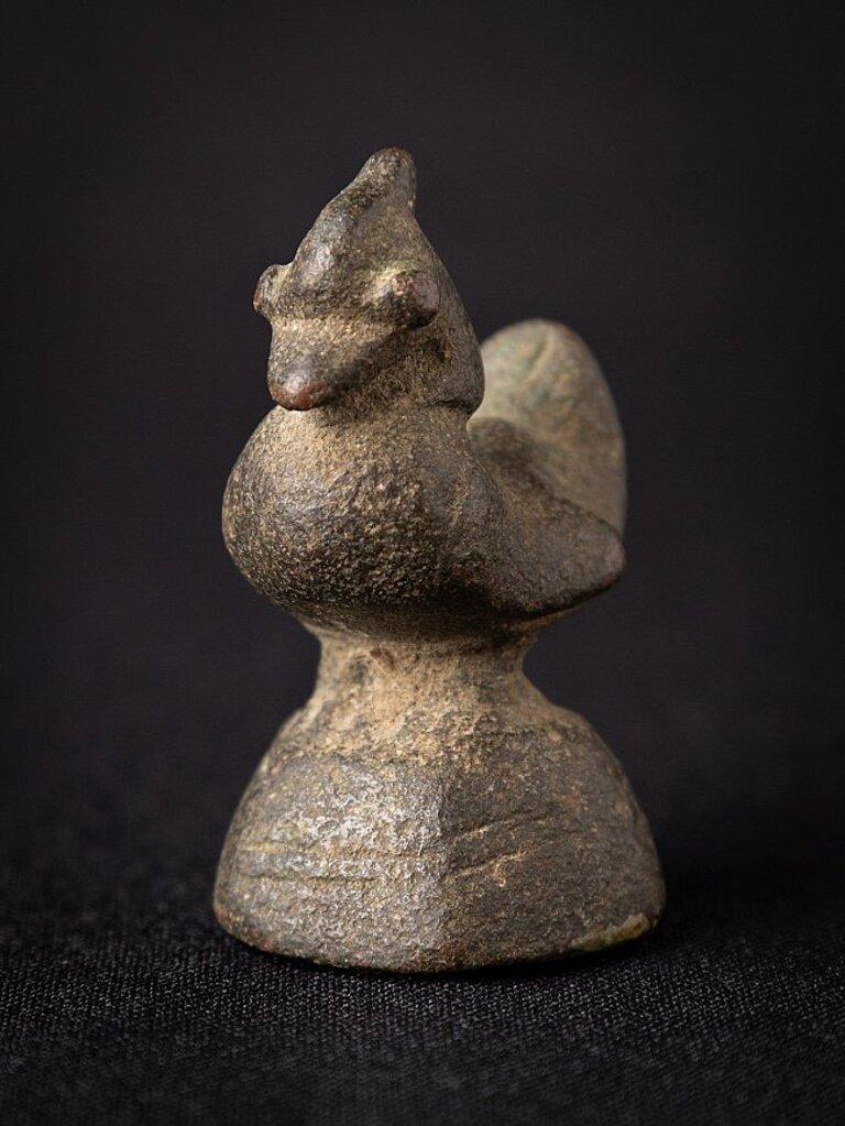 Poids en bronze ancien d'opium de Birmanie en vente 1