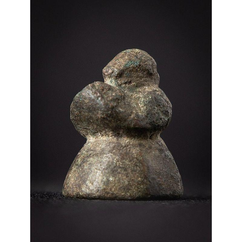 Poids en bronze ancien d'opium de Birmanie en vente 4