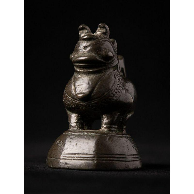 Antique Bronze Opiumweight from Burma For Sale 5